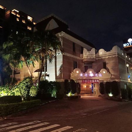 心圆精致汽车旅馆 台中 外观 照片